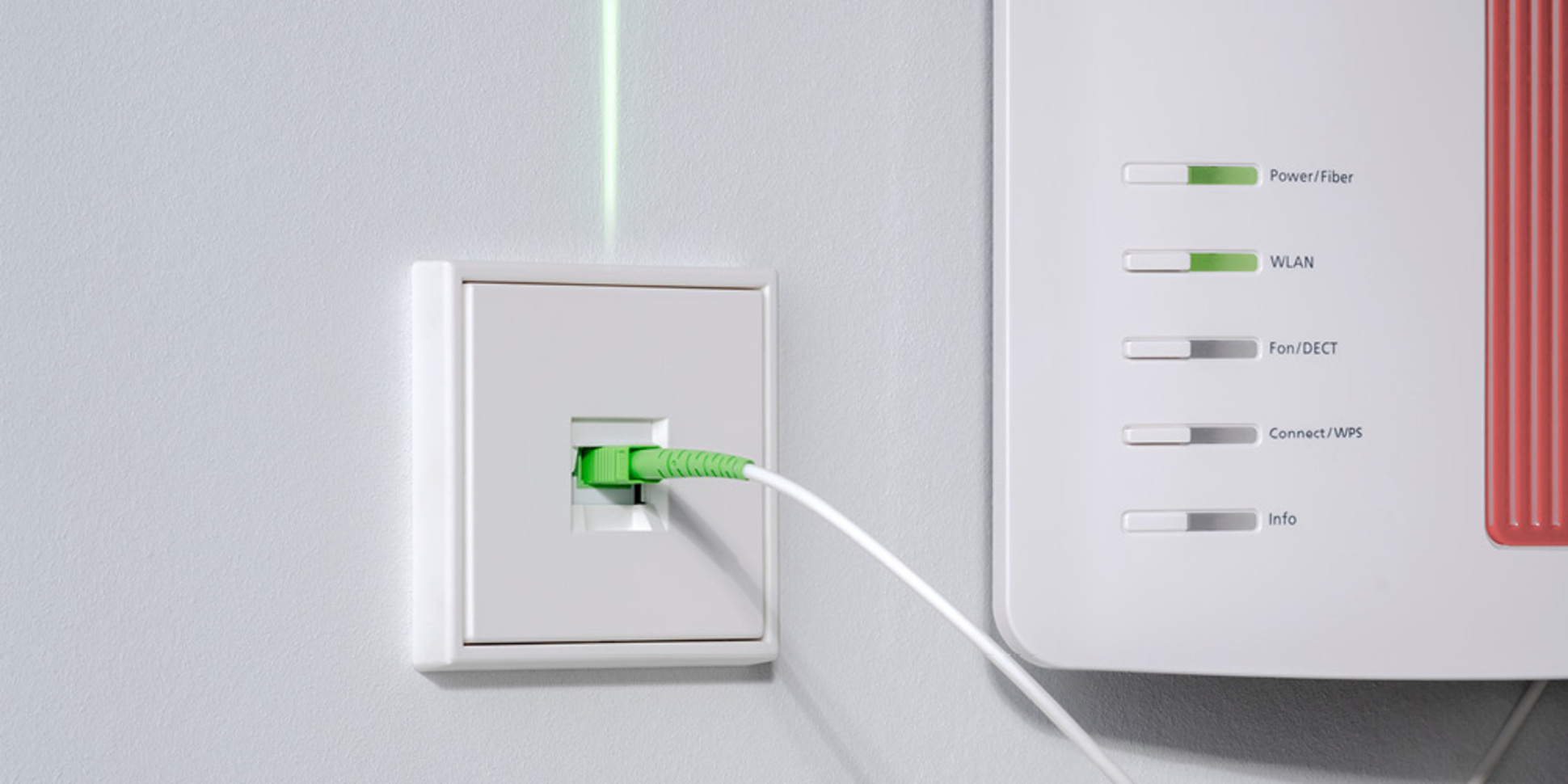 Die neuen Glasfaser-Anschlussdosen bei Elektro Heckel in Roth